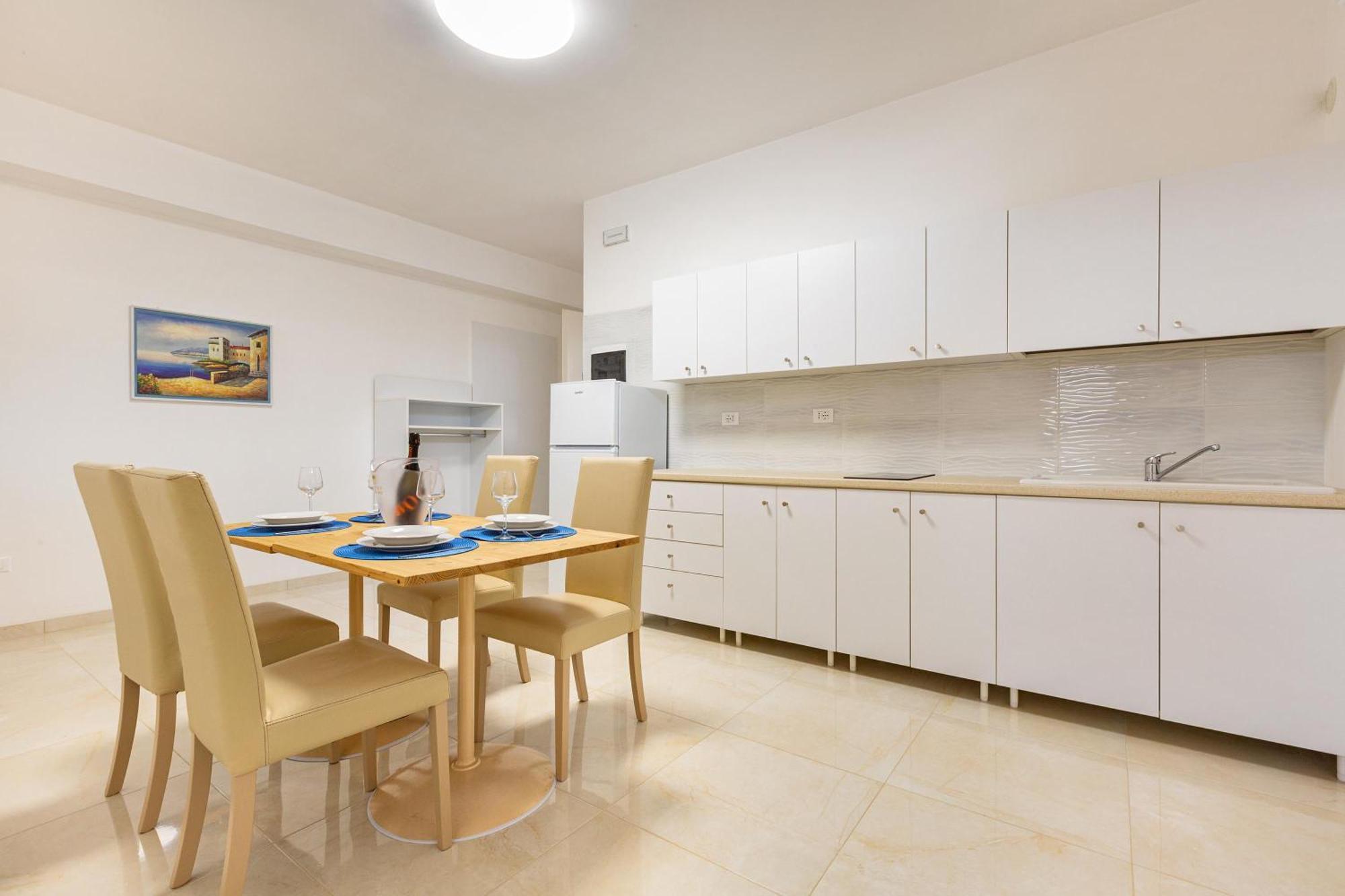 Residence Annahouse By Barbarhouse Porto Cesareo Room photo