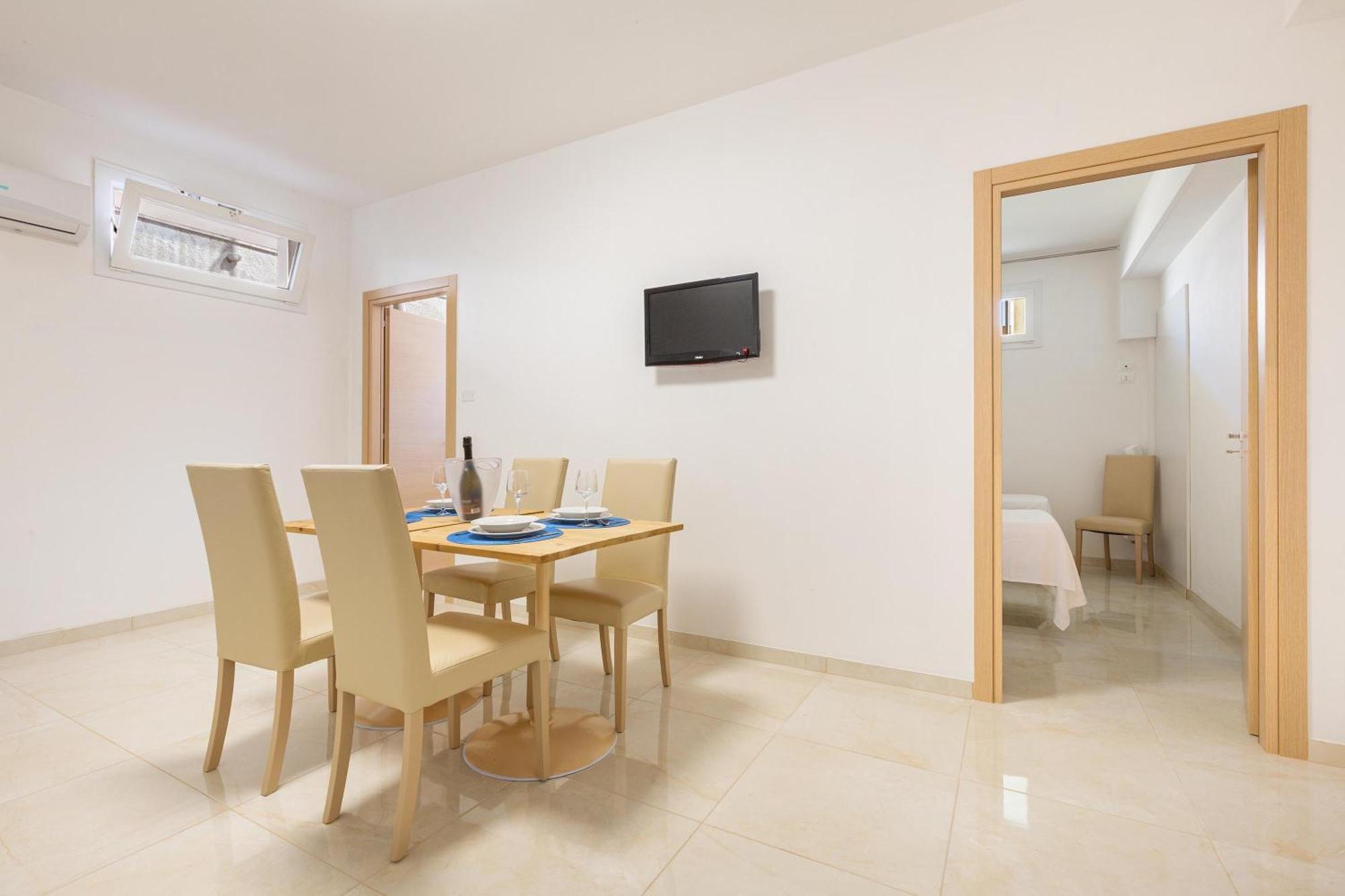 Residence Annahouse By Barbarhouse Porto Cesareo Room photo